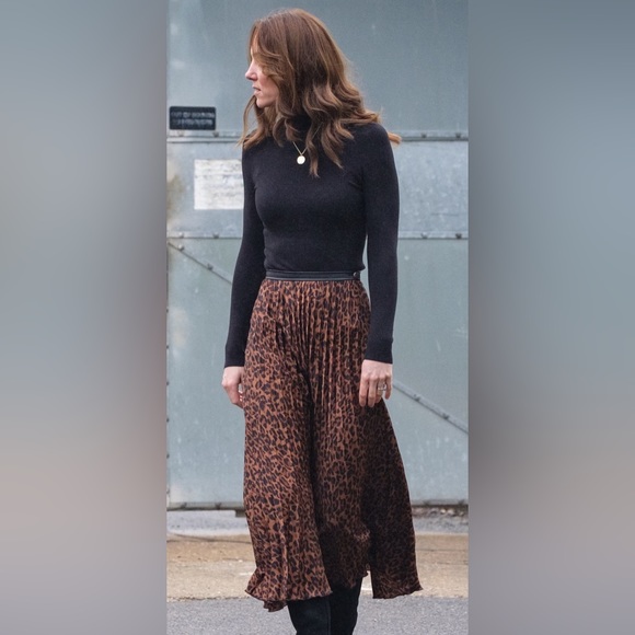 ZARA Pleated A-line Midi Skirt Animal Print - Picture 9 of 9